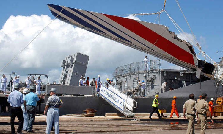 Air France, Airbus dispute  pilot roles in Rio-Paris crash